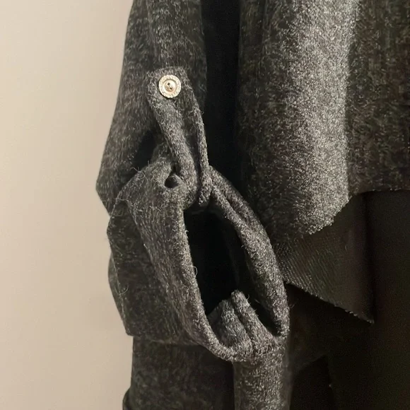 Cardigan - Picture 6 of 6